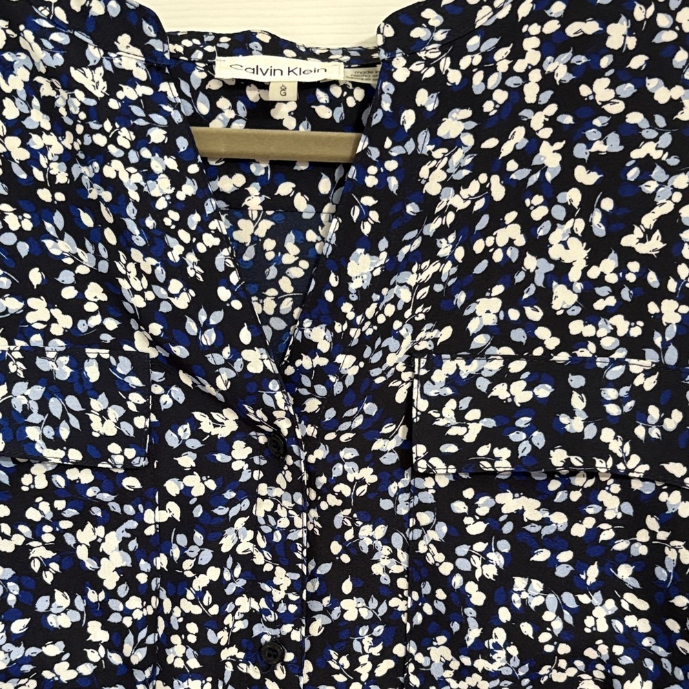 Calvin Klein Navy and White Patterned Blouse - Picture 5 of 7
